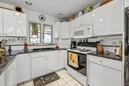 Gilbert Ski Chalet | 3 min to Catamount!