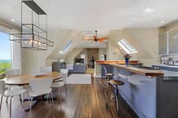 Ridgeview Retreat | Valley Views • Sleeps 6