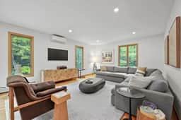 Stonebridge Landing | Hot Tub • Fire Pit