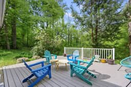 Pixley Forest | 15 Mins To Tanglewood • Fireplace