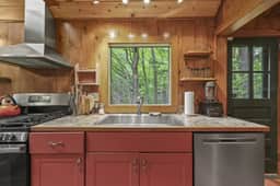 Timpani Corners | Private Pond • AC