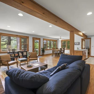 Bidwell Landing | Lakefront • Spacious