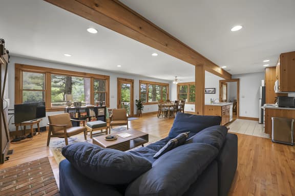 Bidwell Landing | Lakefront • Spacious